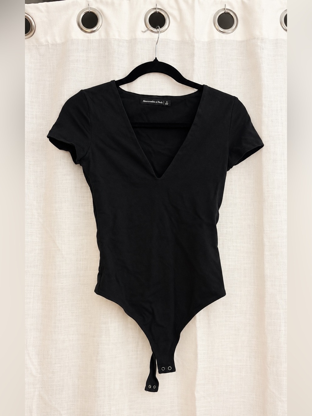A&F Plunge V-Neck Bodysuit NEVER WORN